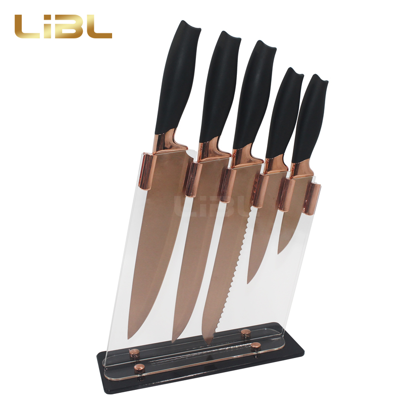 Knife set with copper coating