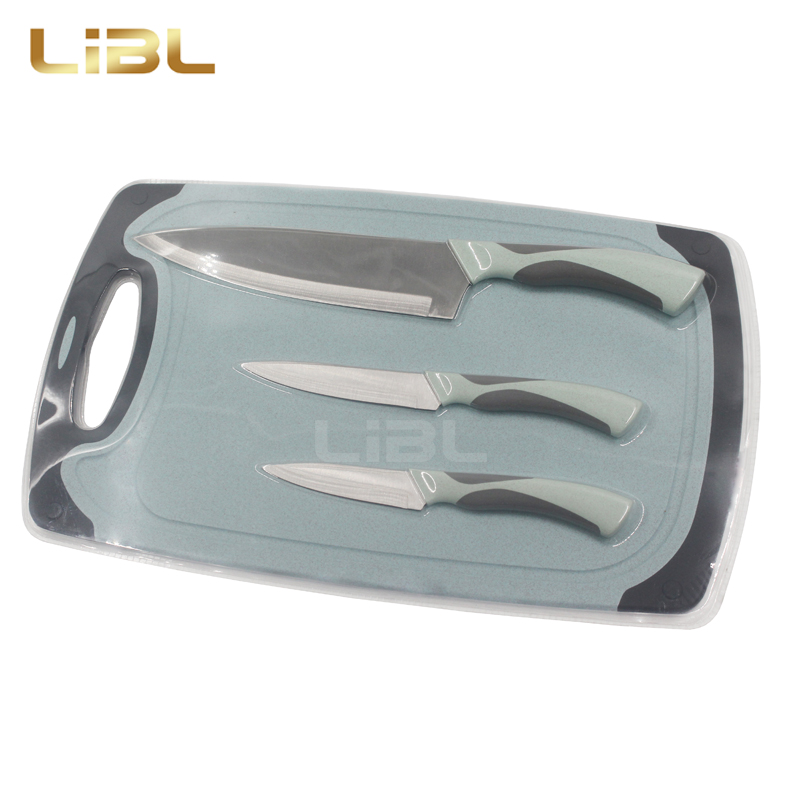Knife set with cutting board