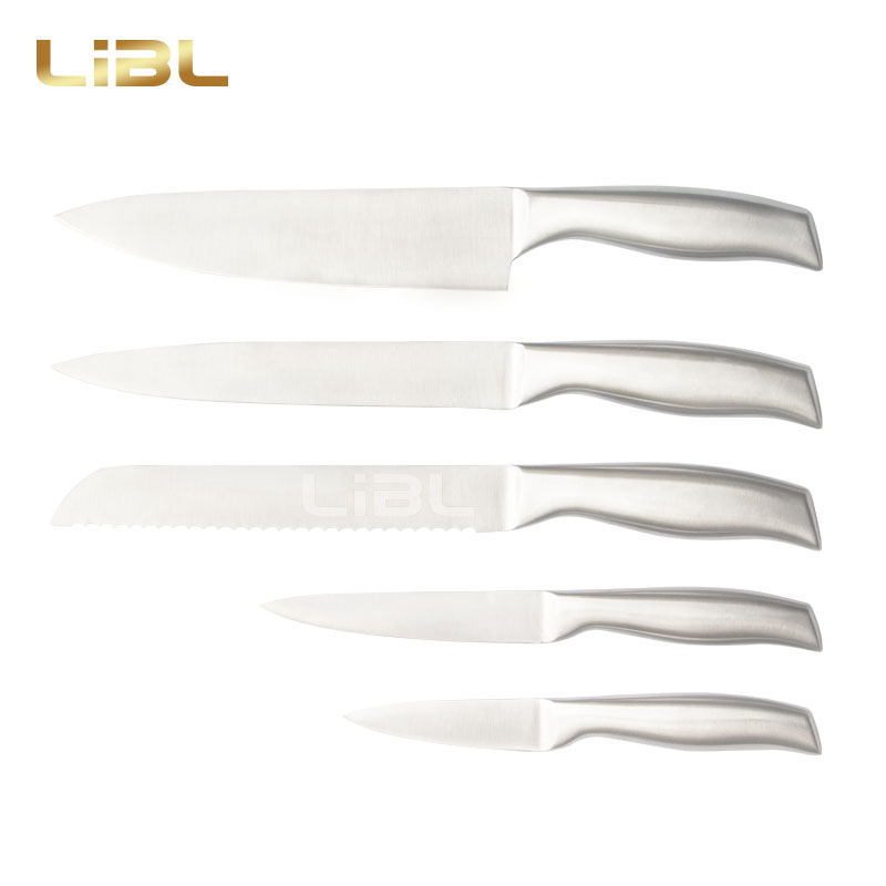 Hollow handle knife