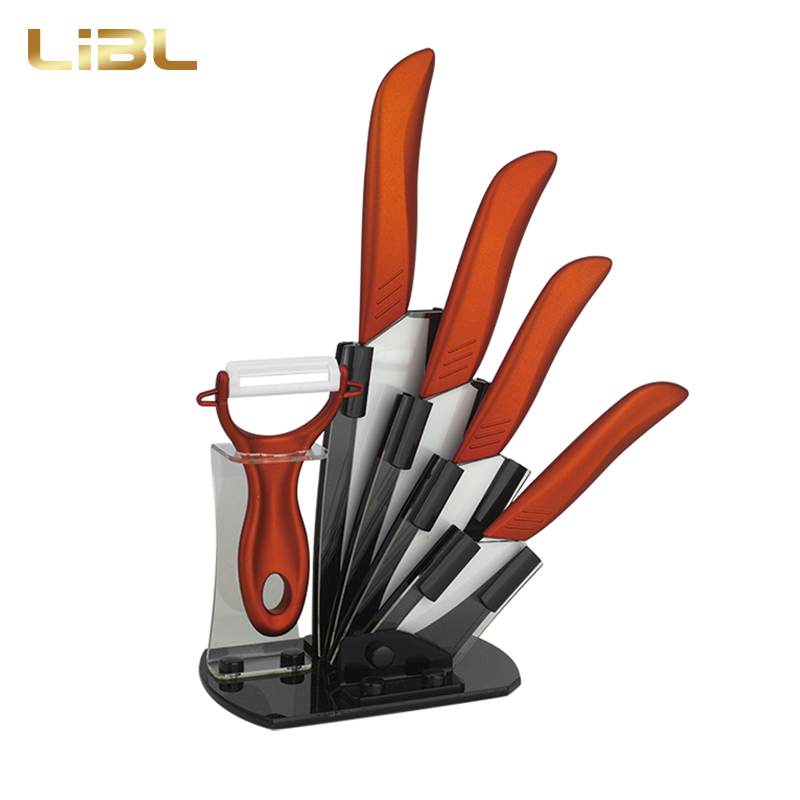 Ceramic knife set with holder