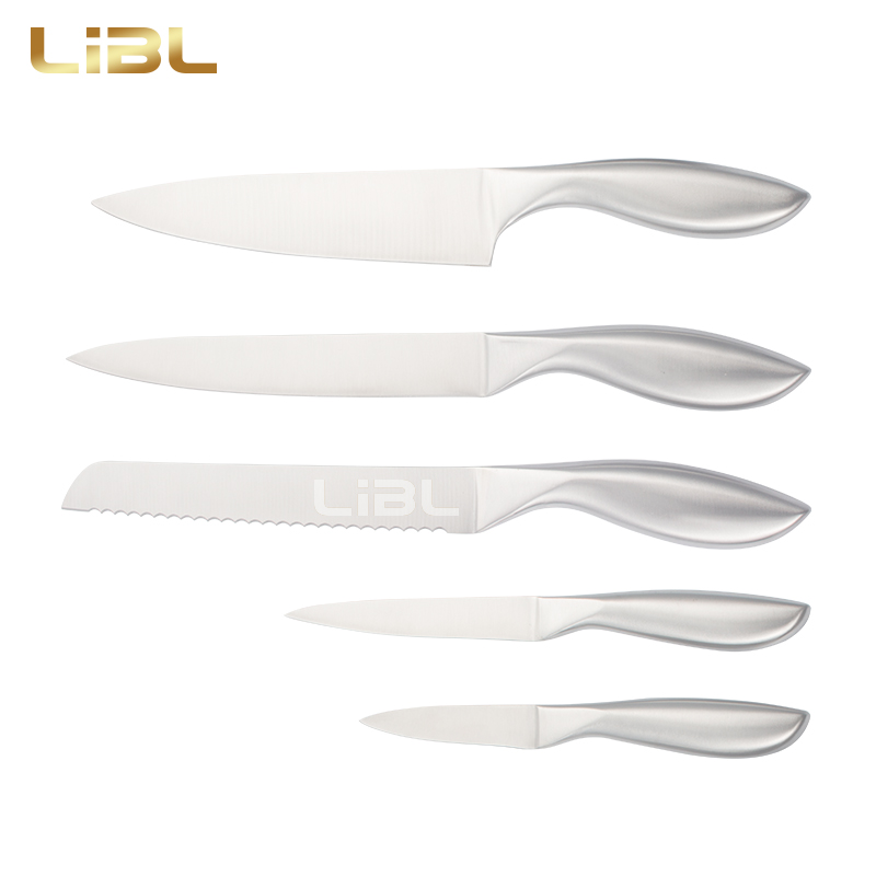 Hollow handle knife