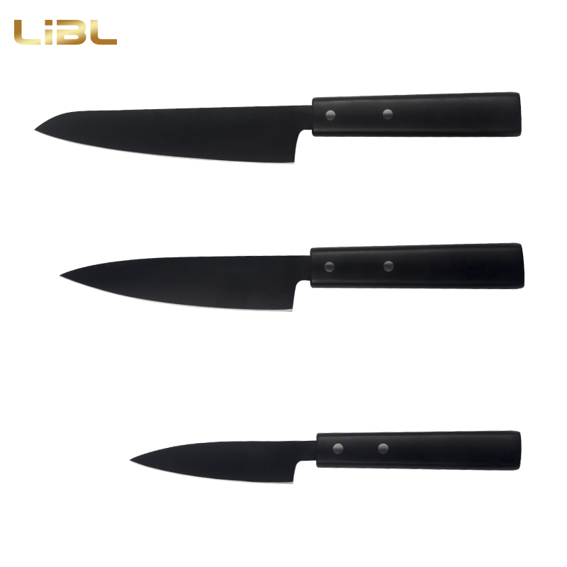 Japanese style knife with non-stick coating