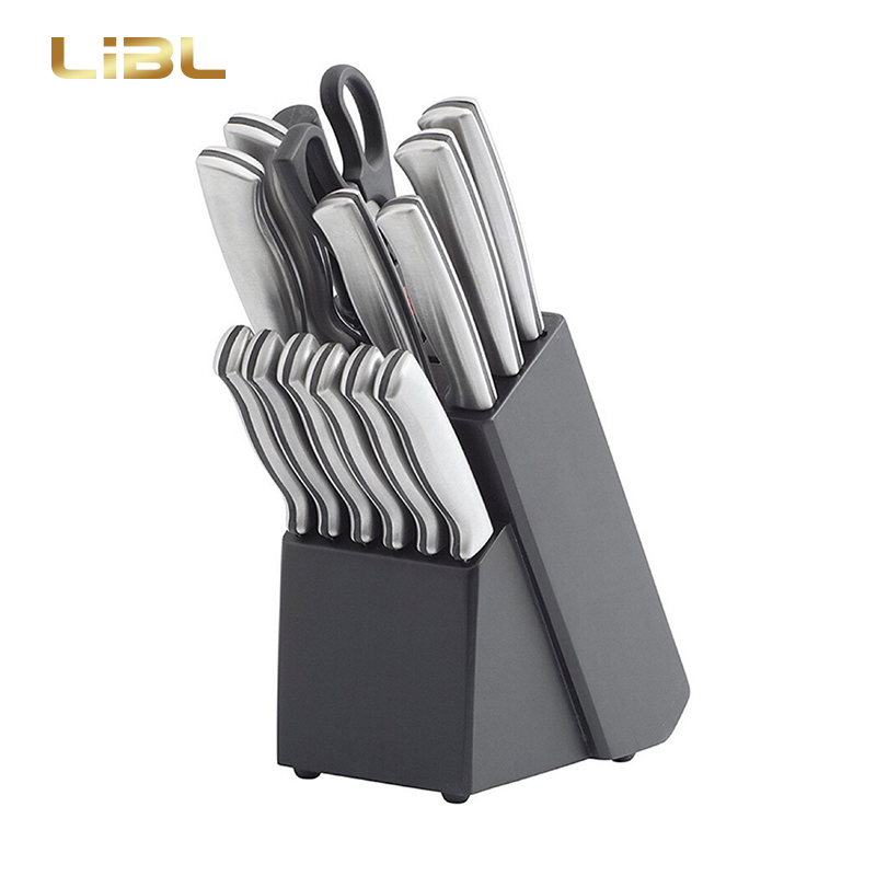 16pcs Full-tang S/S knife set with wooden block