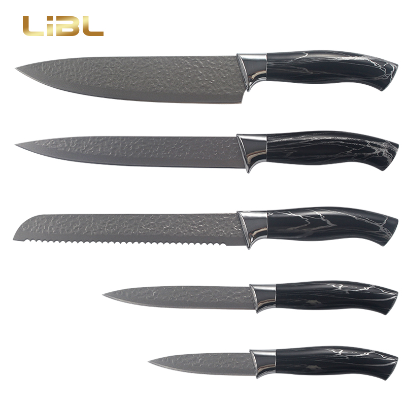 Silver metalic coating knife set with hammered blade